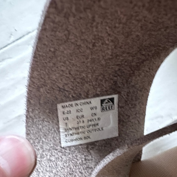 Reef Dark Brown Leather Flip Flops - Picture 7 of 8